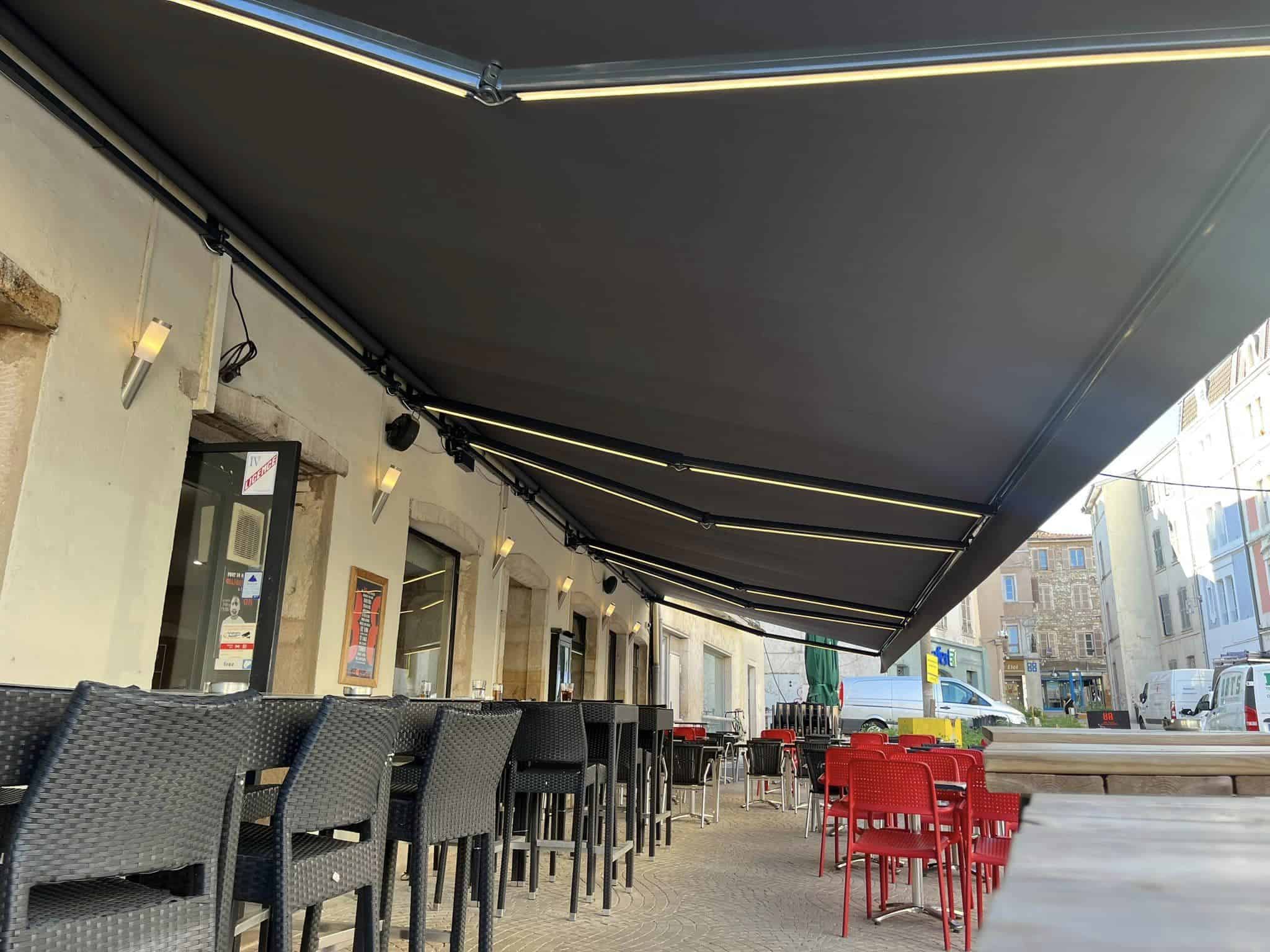 Pergola restaruant prtection solaire macon Pergola restaruant prtection solaire macon